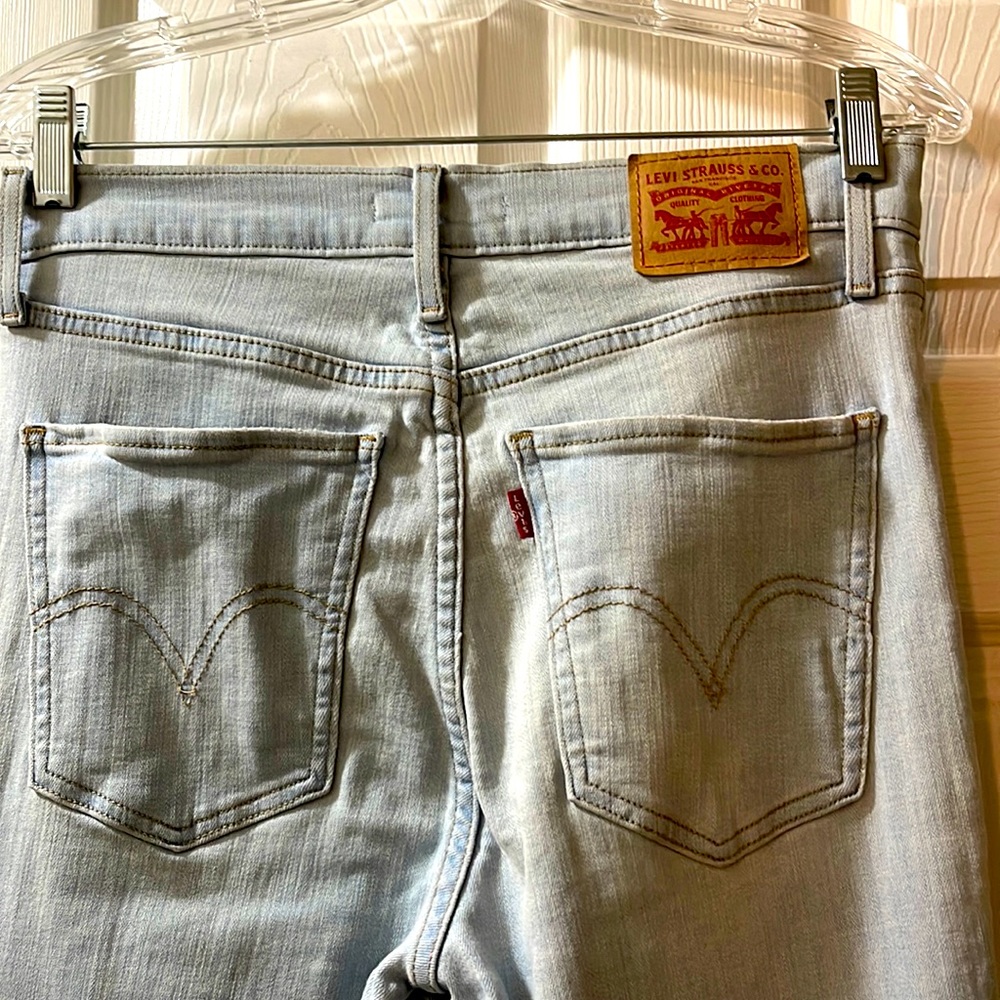 Skinny jeans